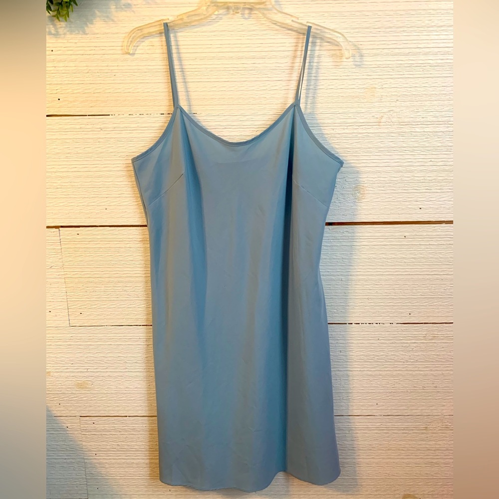 Adjustable Spaghetti Strap Night Gown/Slip by Nanette.  Size S.